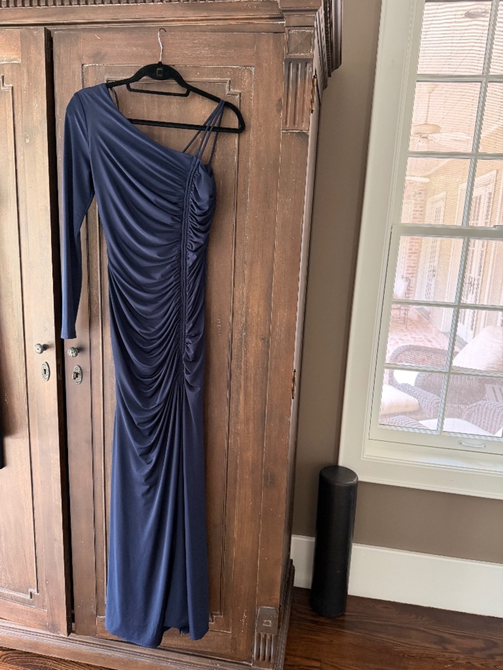 Navy Blue Xscape Gown one shoulder size 6